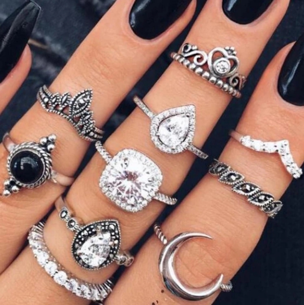 Vintage Mystic 10 pc Ring Set